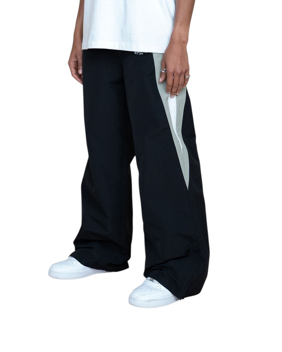 EPTM BIGGIE TRACK PANTS (Black)